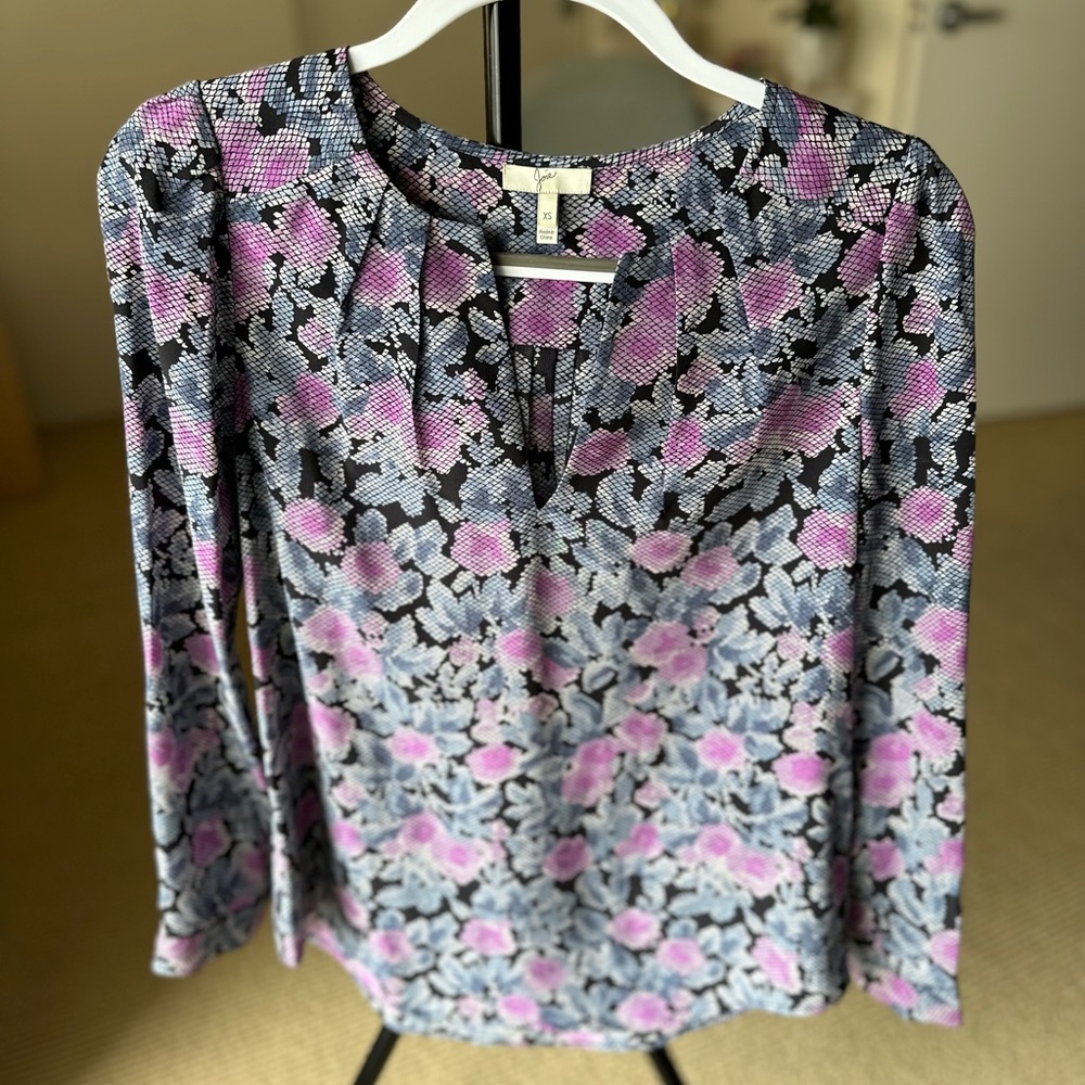 Joie 100% Silk Blouse (Size: X-Small)